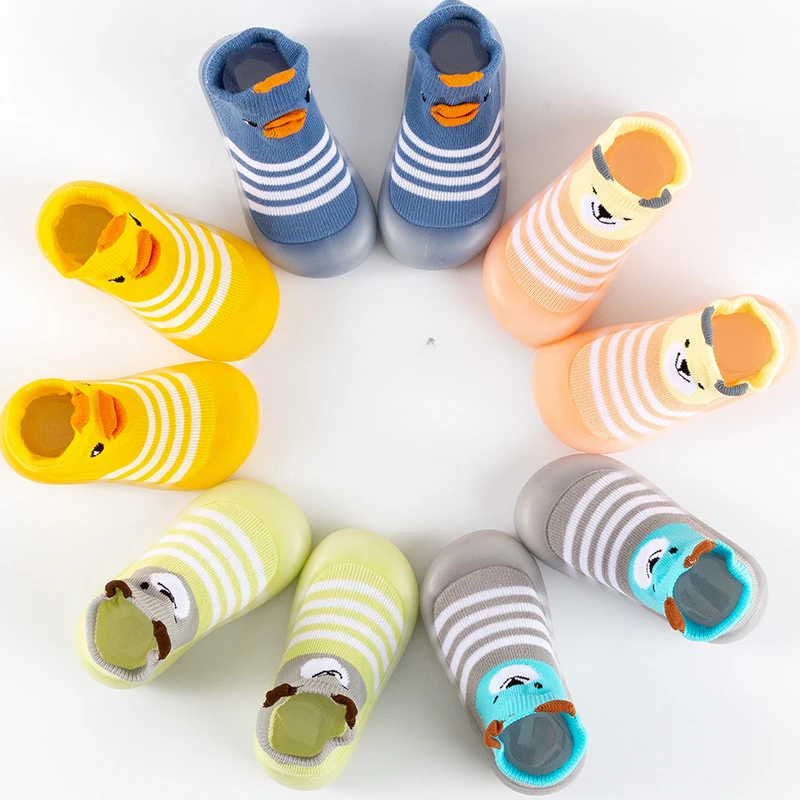 Little Yellow Duck Infant Walking Shoes Spring and Autumn Soft Sole Baby Shoes Non slip Preschool Floor Indoor Socks and Shoes