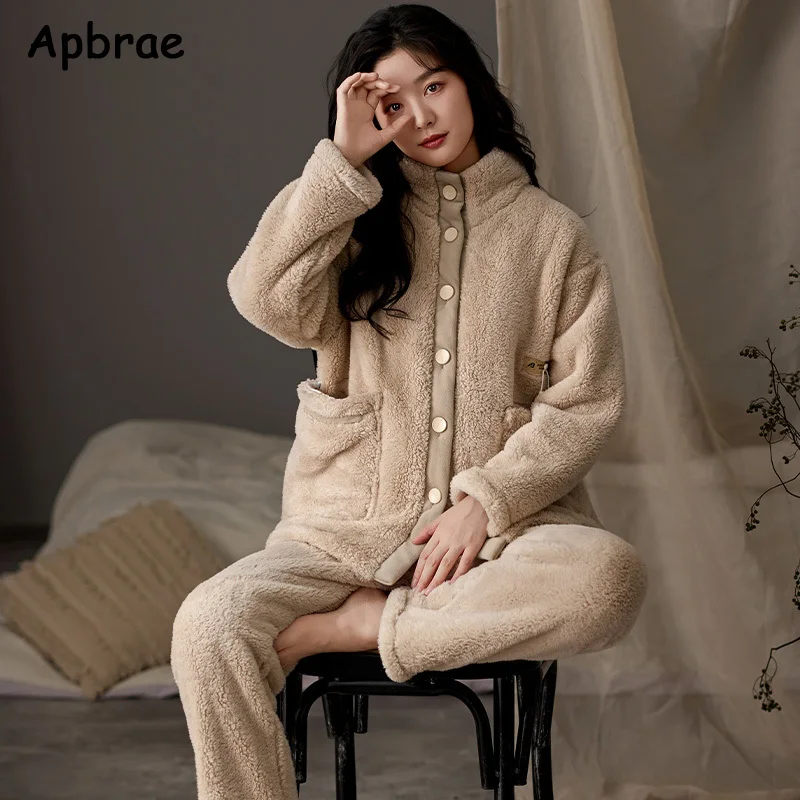 Winter Thick Flannel Pajamas for Women Zebra Pattern Woman Pijamas Warm Velvet Cardigan Nightwear Causal Homewear for Girl