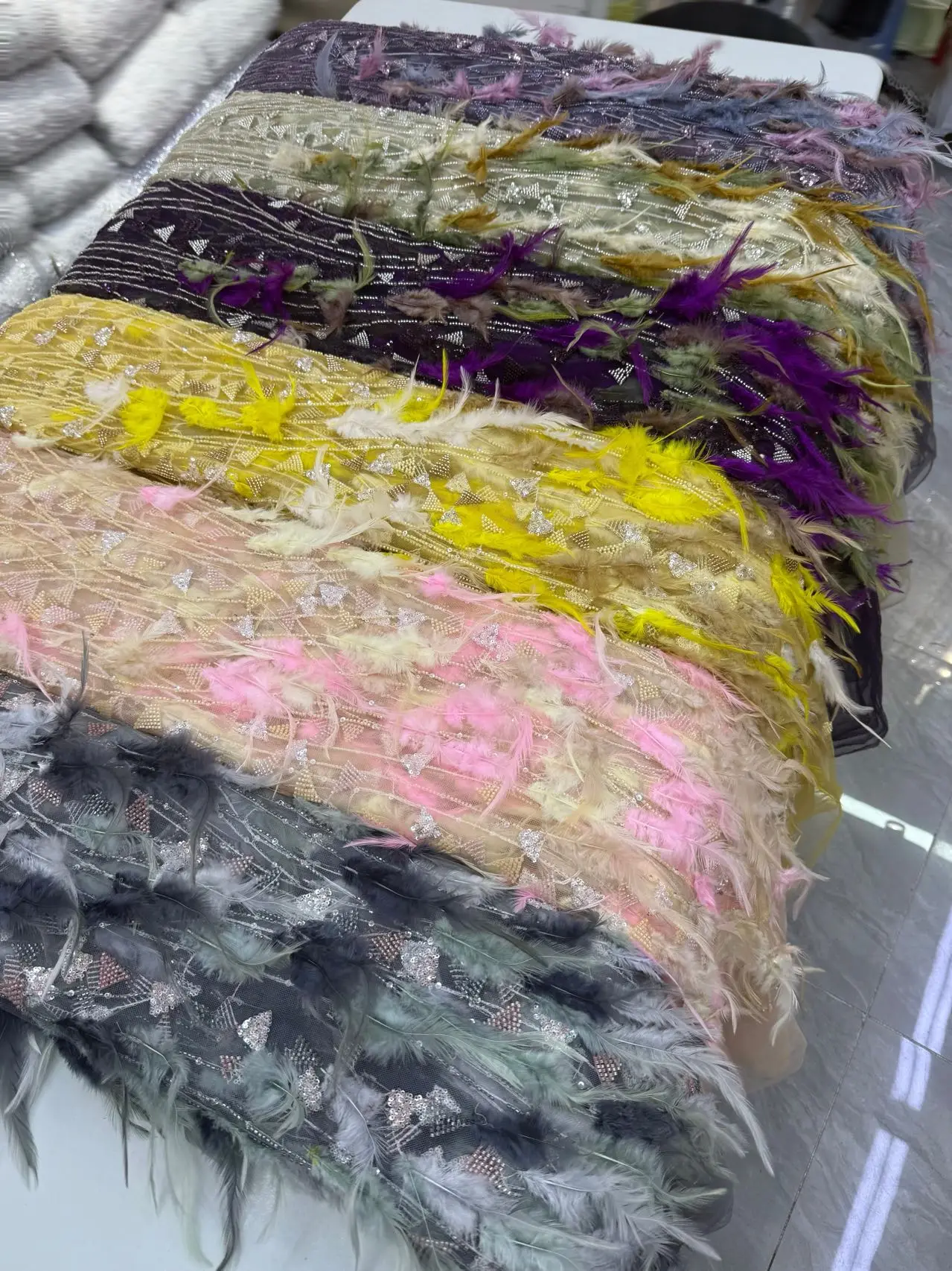 

2025 High quality Shiny Embroidery Sequins Feather African Groom Lace Fabric for Dress Wedding Party Sewing Sold By The 5 Yards