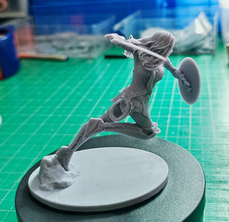 1/24 75mm 1/18 100mm zestawy modeli z żywicy Wonder Gril wojownik kobieta żołnierz figurka niepomalowana brak koloru RW-081