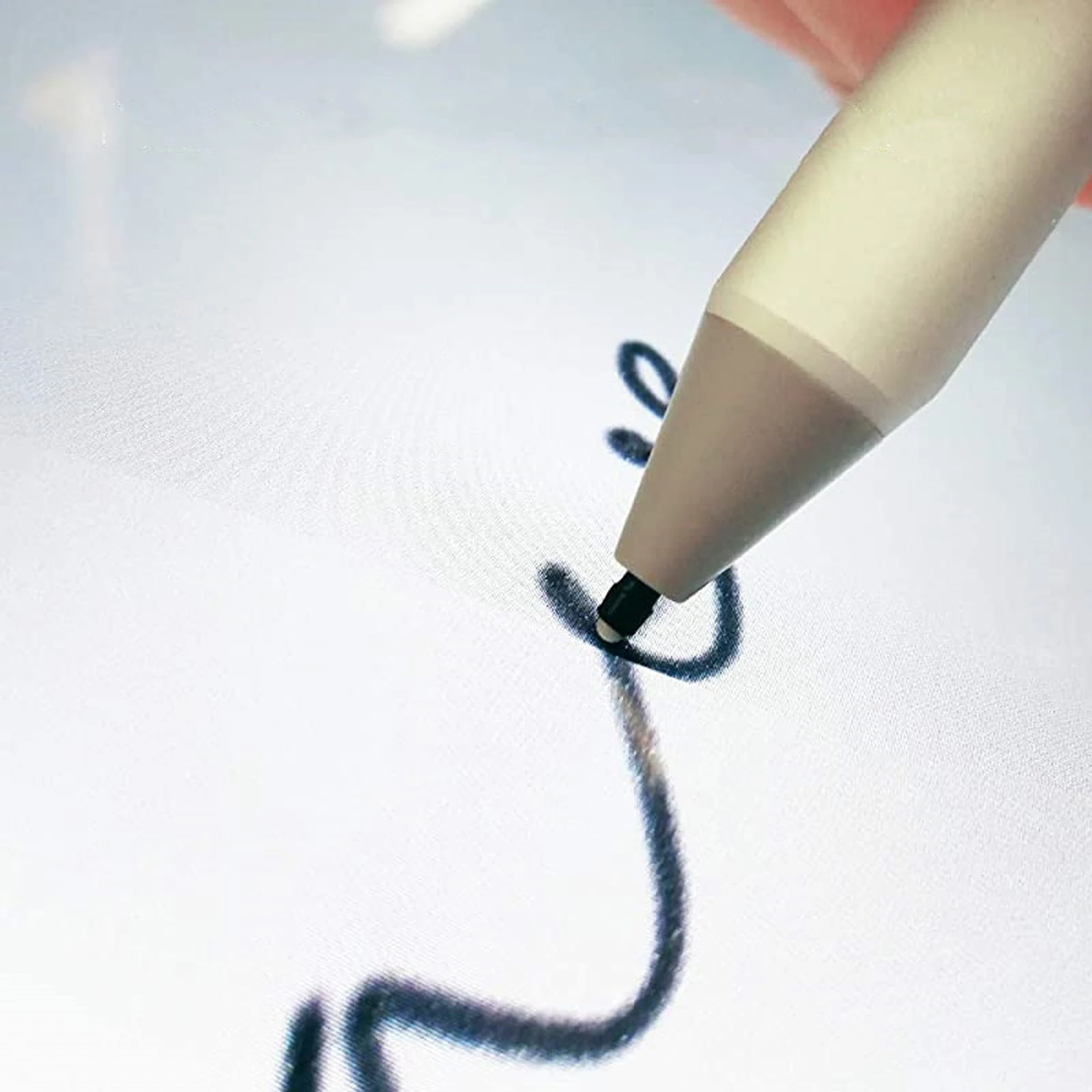 

4Pcs Touchscreen Stylus Tips Replacement Easy Install Refill Nibs for Surface Pen Pro 4 5 6 7 Enhanced Sensitivity Protection