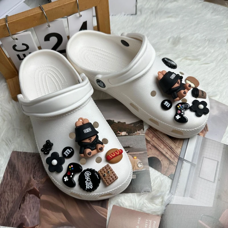 Schuh Charm DIY Pins schwarz niedlichen Fischer Bär Dekoration Schnalle für Loch Schuh Charms Set Zubehör Kinder Jungen Mädchen Geschenk