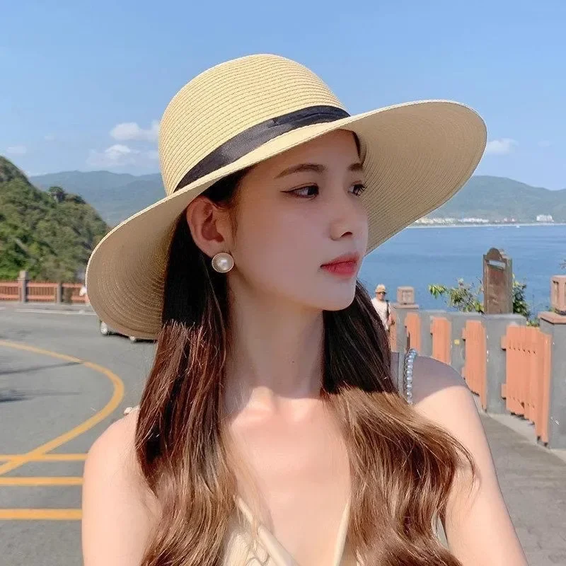 Large Eave Straw Hat for Woman Black Bow Tie EdgeSunscreen Foldable Beach Hat Outdoor Seaside Vacation Fashionable and Elegent image 4