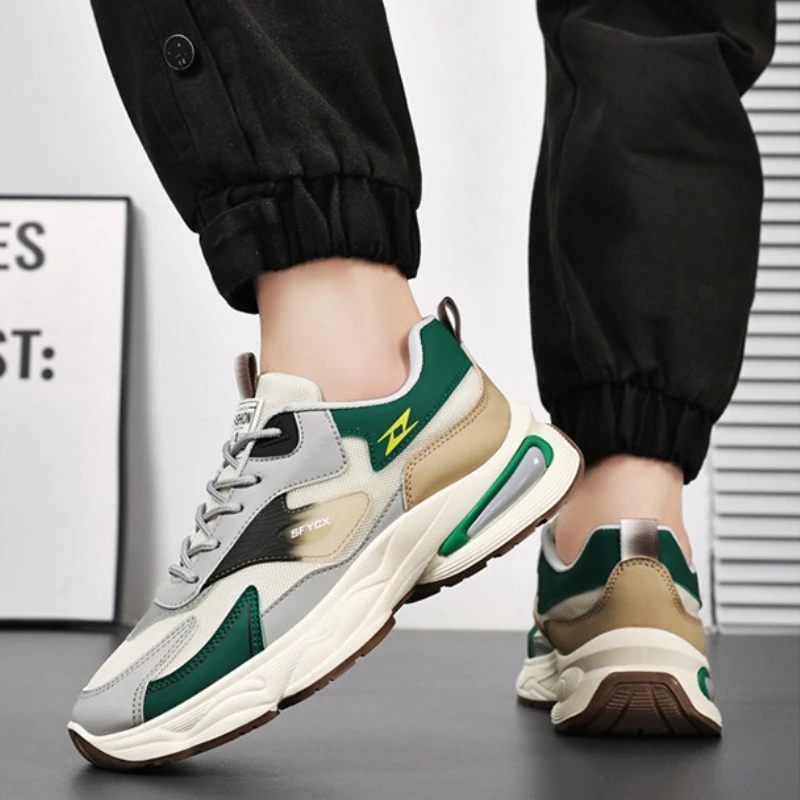 Scarpe da uomo di moda Scarpe con plateau antiscivolo Scarpe da corsa da uomo in mesh con lacci Scarpe da ginnastica da uomo traspiranti di alta qualità Nuovo 2025