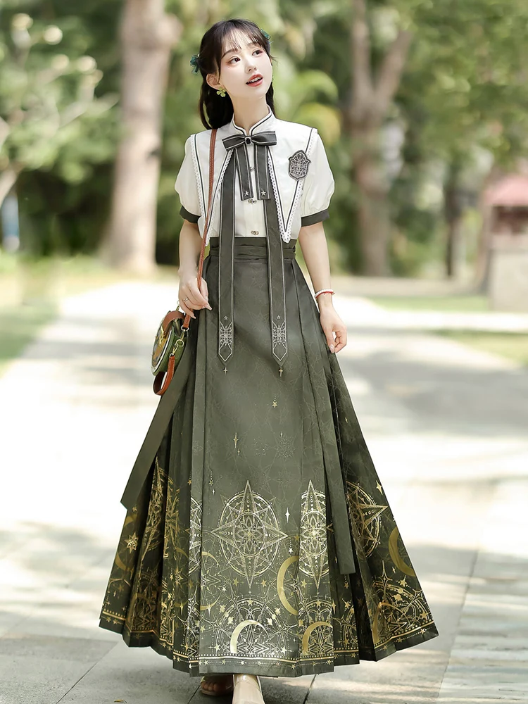 

Mysterious magic Hanfu female modified Han elements academy style personality short-sleeved shirt weaving gold horse skirt set