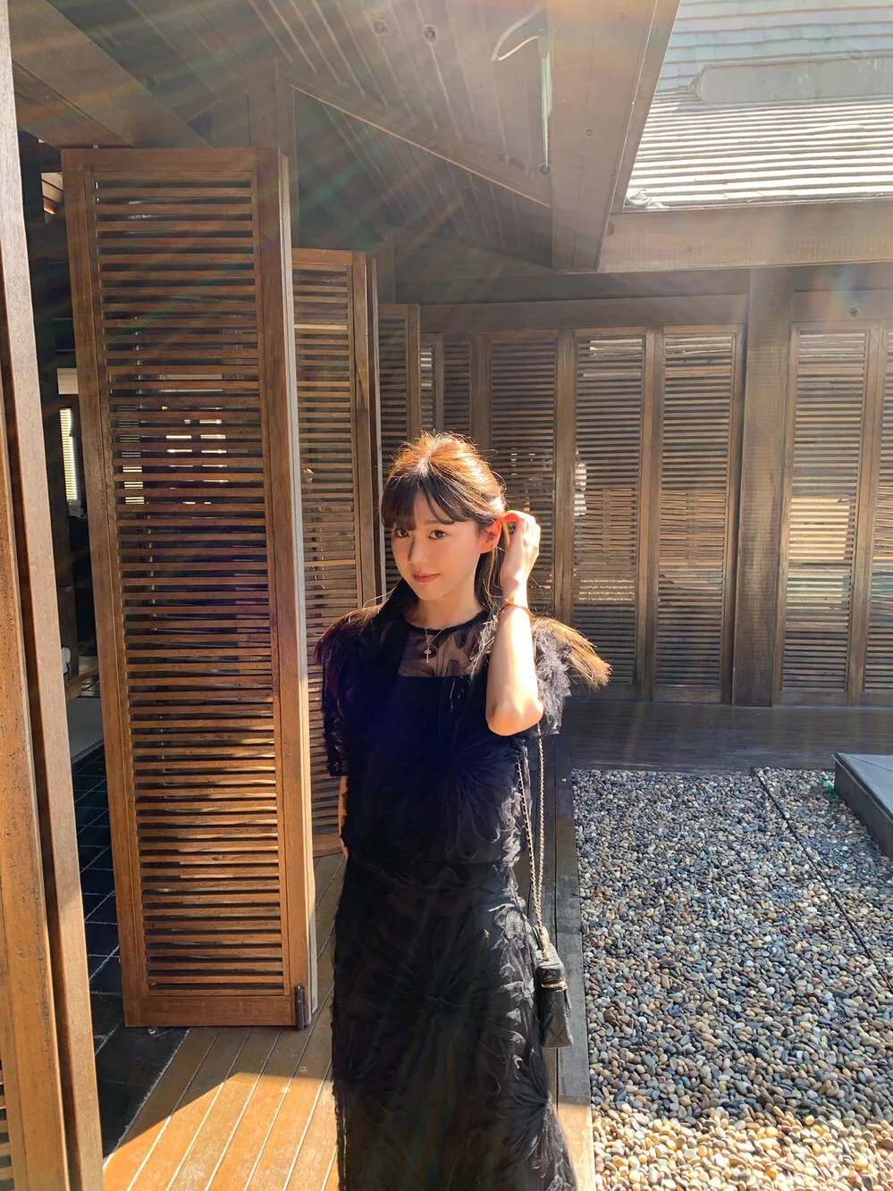 

Рубашка Lilian Inner Ego Luxury Atmosphere с кружевными вставками и сборками, модель F2660411, в повседневном стиле, свободного кроя, с короткими рукавами-фонариками