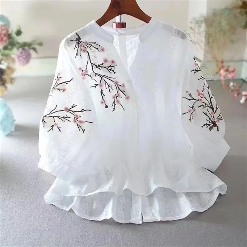 Women\'s Shirts Vintage Pullover Chinese style Blous V-neck Lightweight Summer Top Literary Female Shirt Lace Embroidery Blouses