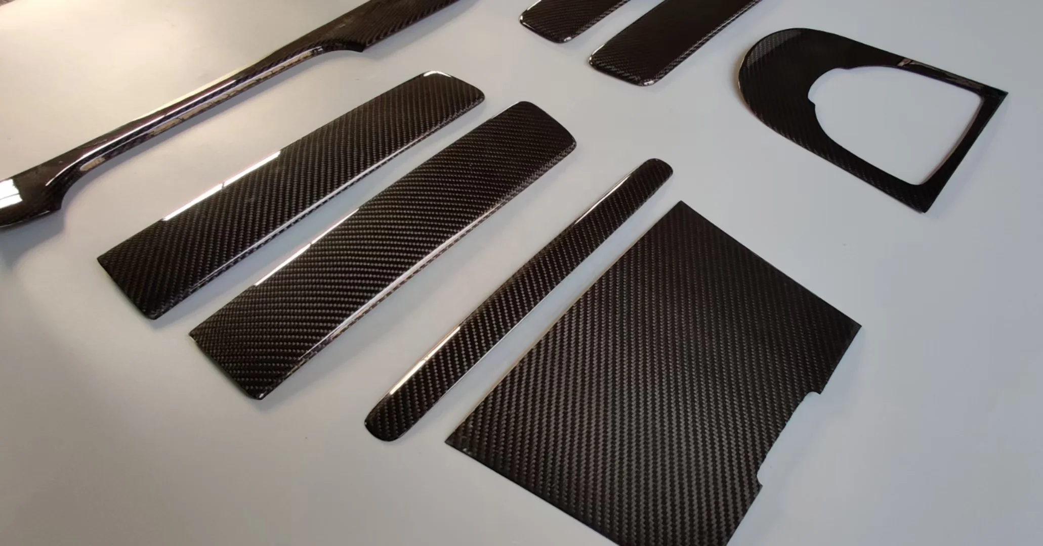 Car Accessories Rear Dry Carbon Fiber Car Interior Trims for Mercedes-Bnez G Class AMG G63