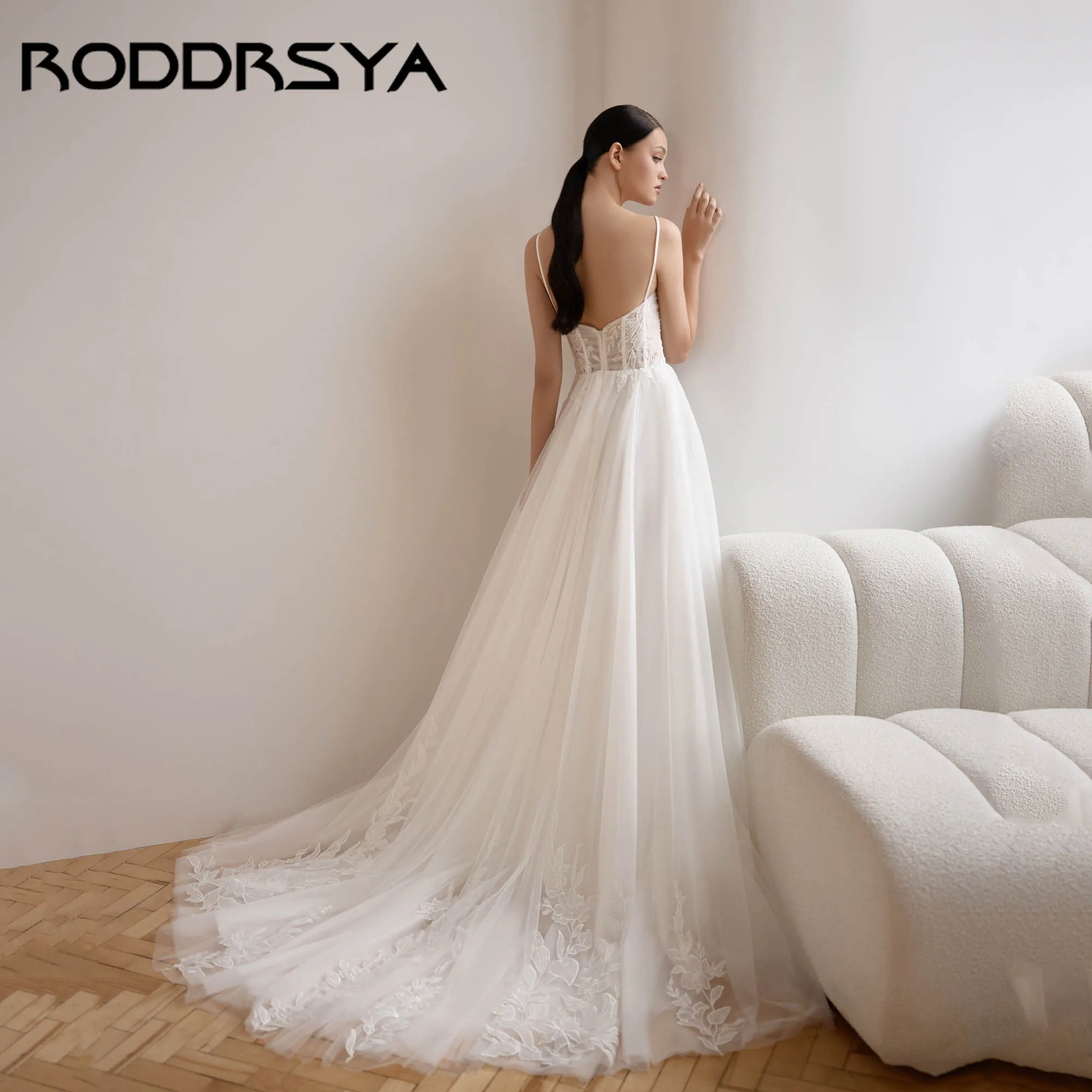 RODDRSYA Spaghetti Straps Appliques Luxury Wedding Dress A-line Backless Bride Gown Removable Sleeve vestido de novia Customized