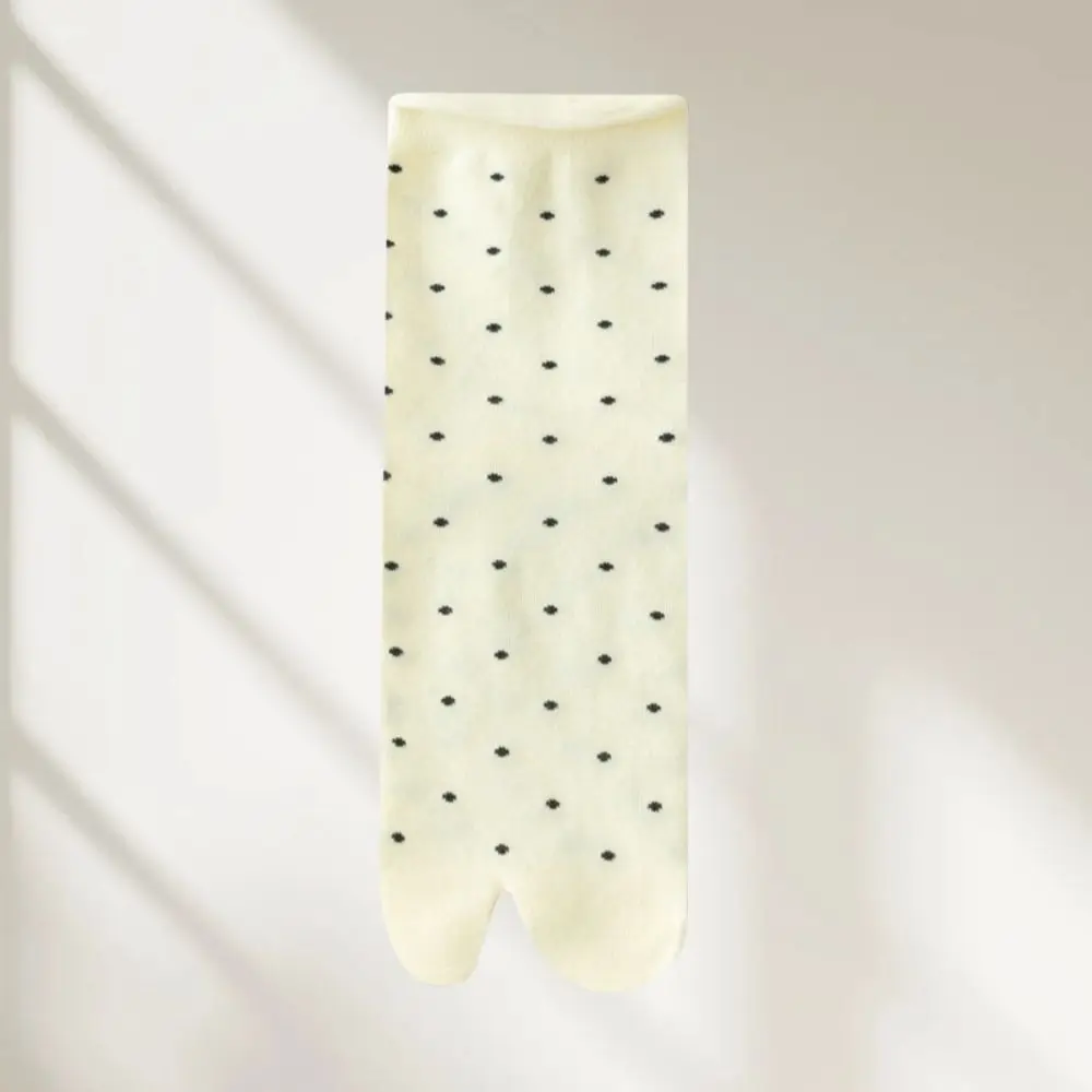 Simple Dots Two Toe Tube Socks Cotton Thin Separate Toe Socks Hosiery Ruffle Mid-calf Socks for 2Pairs Girl
