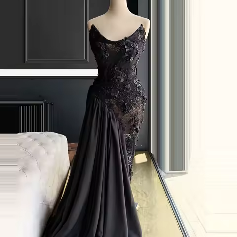 Elegant Black Lace Mermaid Prom Dress Strapless Sleeveless Evening Dress Side Train Beads 3D Flower Celebrity Dress Customized