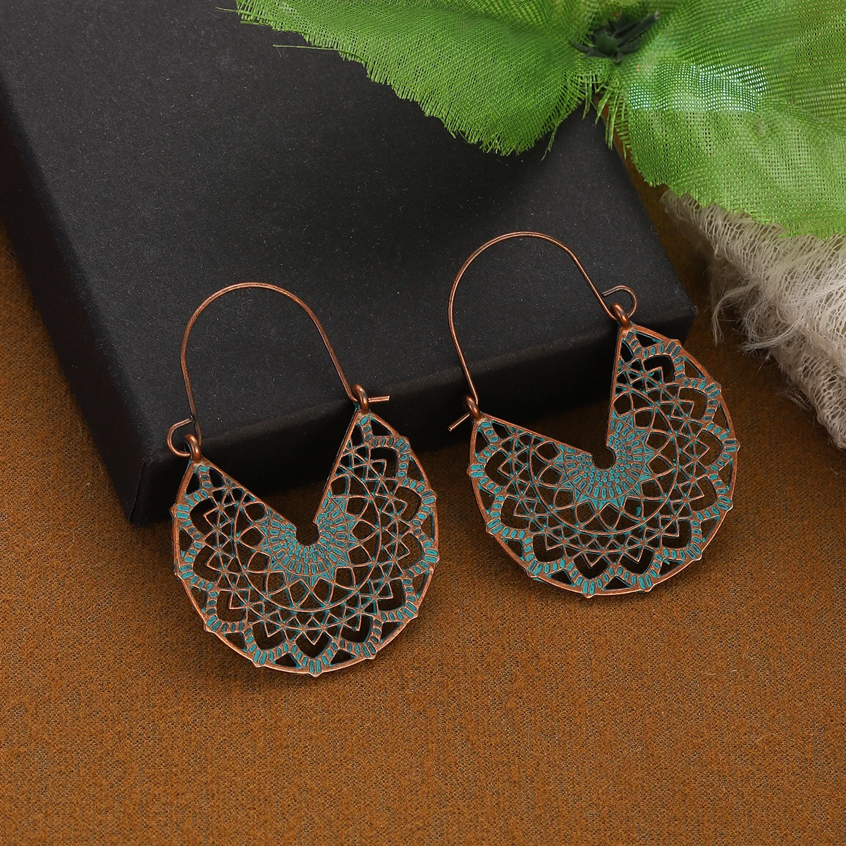 Bronze Ethnic Earrings Vintage Antique Geometric Pattern Carved Drop Earrings for Women Hollow Indian Jewellery Brincos