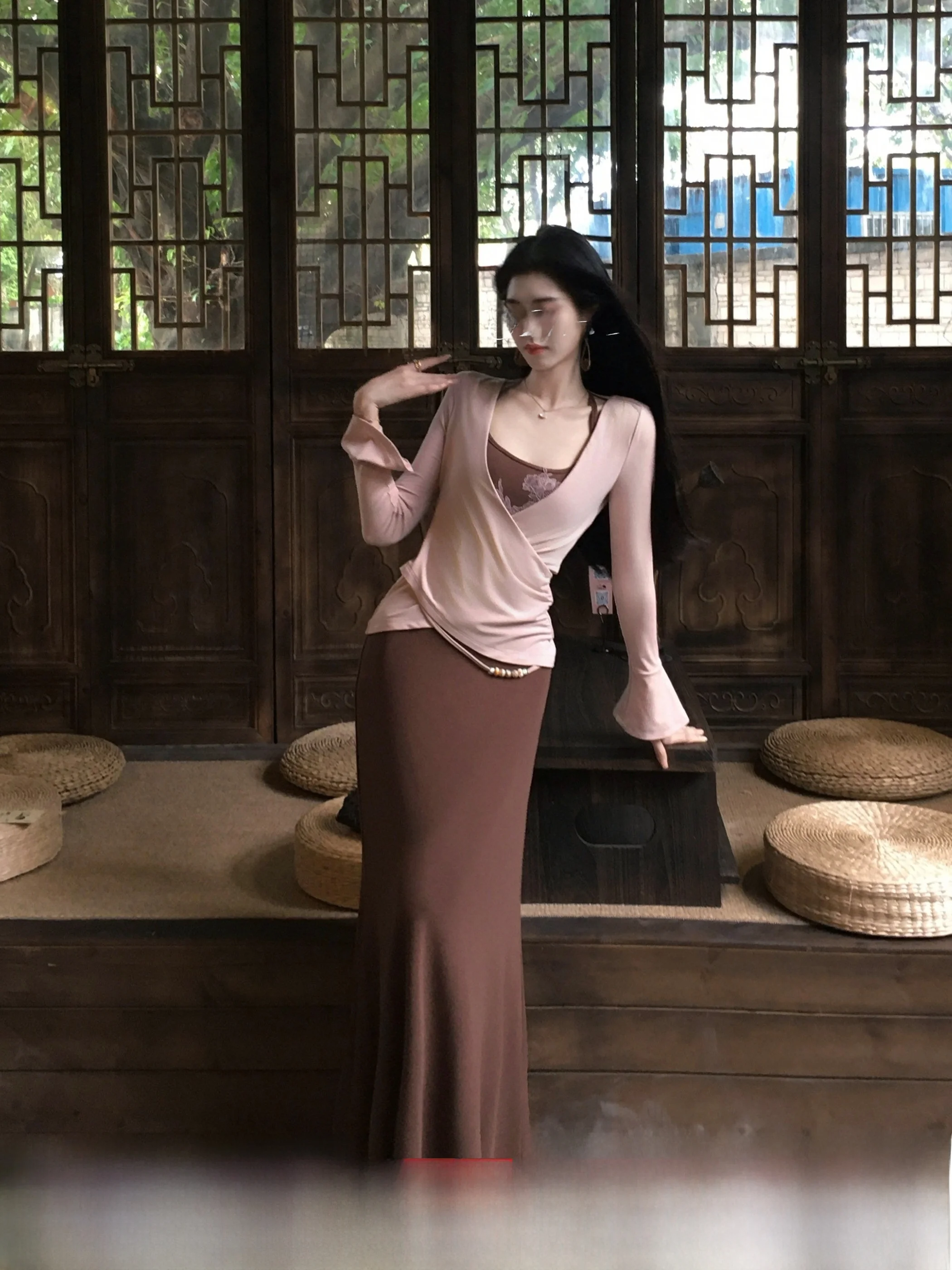 ZhiHe LingXian New Chinese Style Women's Knitted Open Cardigan with Embroidered Strapless Dress Two-Piece Set Early Autumn