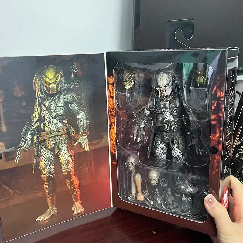 NECA Original  Ultimate Elder Predator Action Figure Model Toys Joint Movable Horror Doll Christmas Present For Children