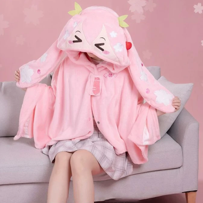 アニメ風のハツネ柄の可愛らしい桜柄のフード付き暖かいブランケット。誕生日プレゼントに最適。