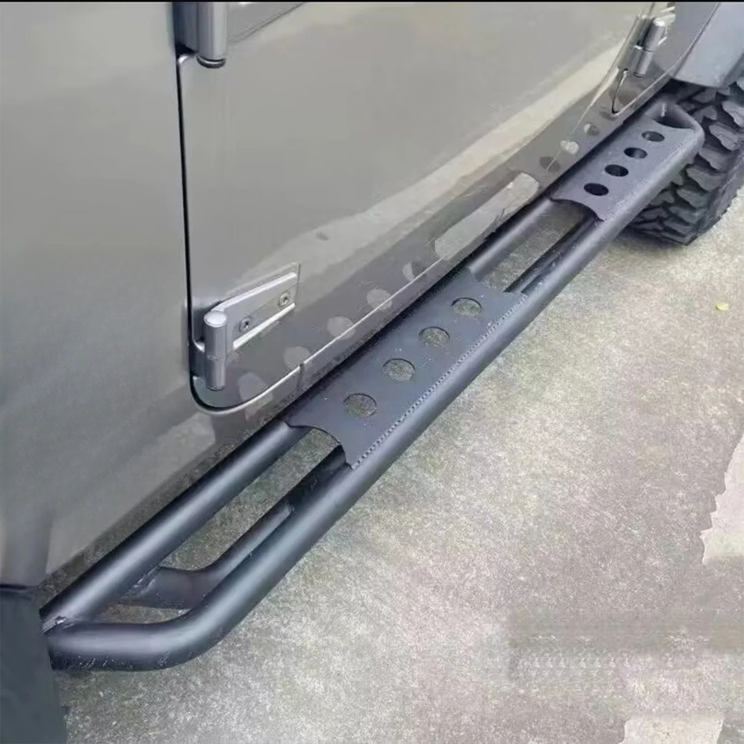 Lantsun J47 Running Boards 1-pair Sidestep Steel Pedal 4-door Step Bars for Jeep for Wrangler JK07-17