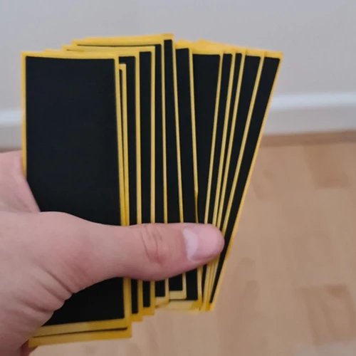 Imagen 2 del producto ABRU-120Pcs/lote, cubierta de diapasón negra, pegatinas de cinta sin cortar, pegatinas de cinta de agarre de espuma negra, 38Mm x 110mm