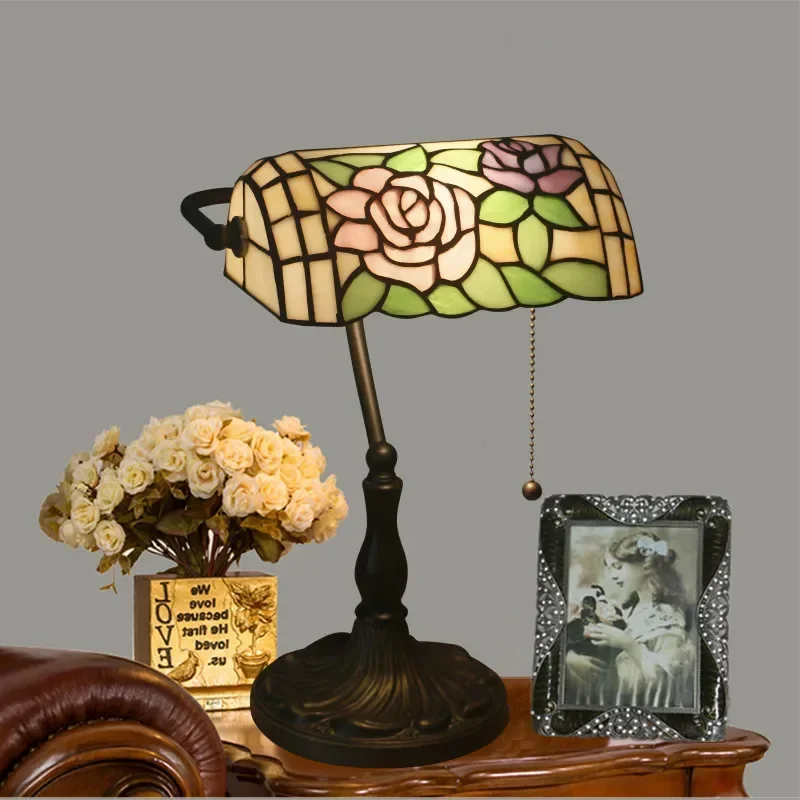 Rose Table Lamp Bedroom Bedside Desk LED Reading Lights Home Luminaria Decor Tiffany Stained Glass Lighting Fixture Pull Switch