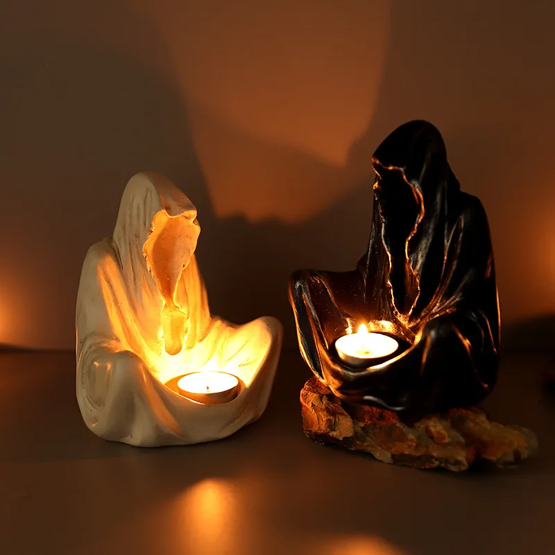 Resin Ghost Witch Candlestick Small Ornament Halloween Party Atmosphere Decoration for Ghost Festival Home Decoration Candles