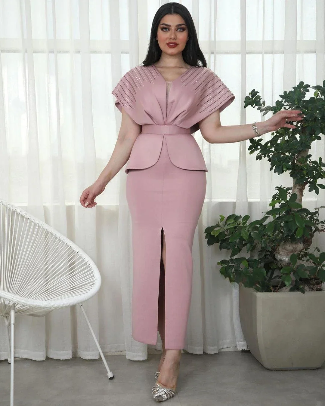 

Customized V Neck Drills Prom Dresses with Sash Short Sleeves Mother of the Bride Dress for Wedding Party Front Slit Evening Go