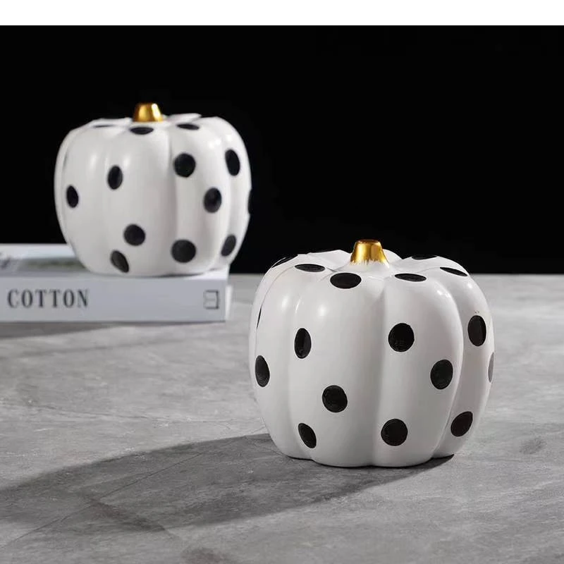 Resin Handicraft Polka Dot Pumpkin Artificial Sculpture Halloween Accessories Decorative Figurines Home Decoration