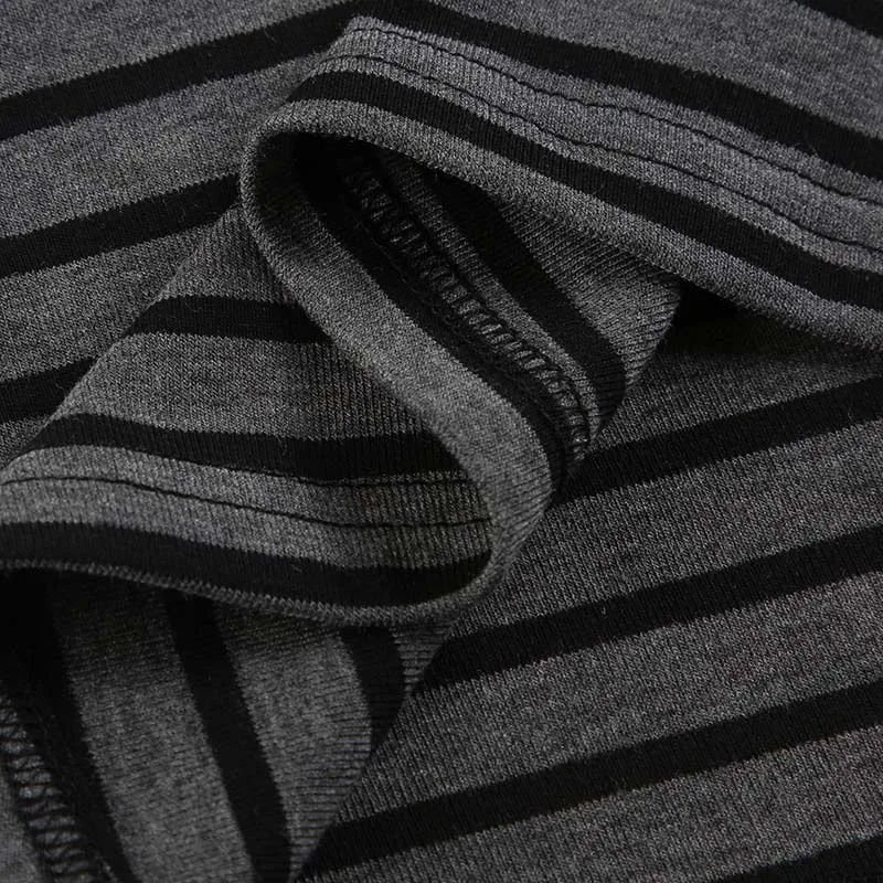Damen Harajuku Basic Slim Fit Langarm-Streifent-Shirt mit Schulterfreiem O-Ausschnitt im Koreanischen Street-Style Graues T-Shirt für Frühling und Herbst Y2 – Detail 17