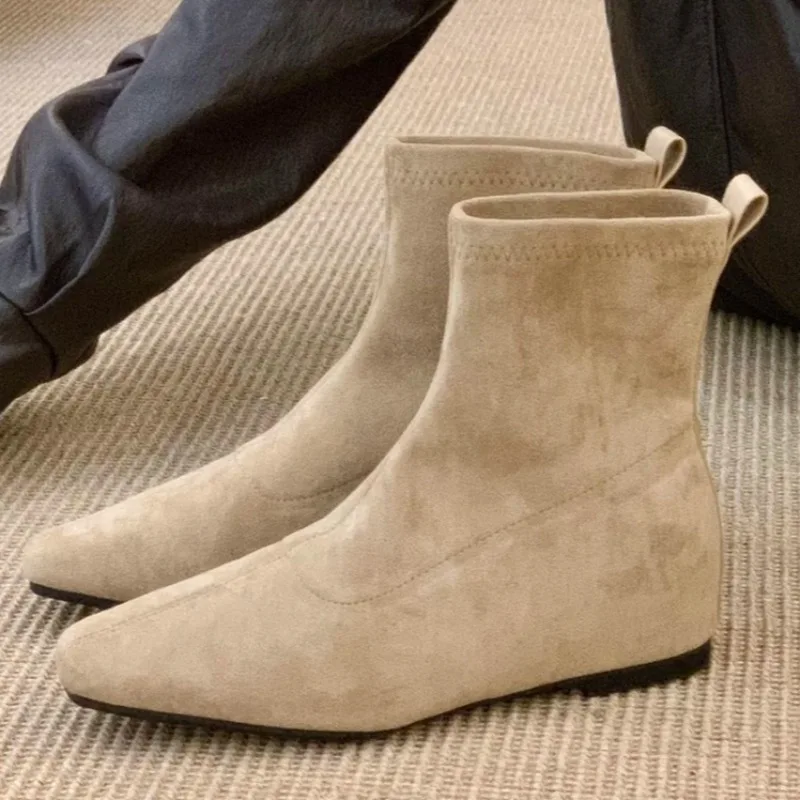 العلامة التجارية مصمم 2025 الخريف جديد كلاسيكي بلون أحذية بوت قصيرة اليومية المنزل مكتب التسوق خفيفة الوزن تشيلسي الأحذية بوتاس موهير