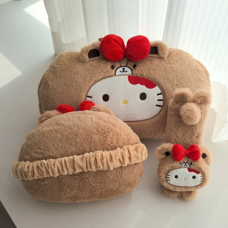 サンリオ ハローキティ 車用シートベルトカバー 車用ぬいぐるみシートクッション 首腰サポート 漫画風クッション ギフト