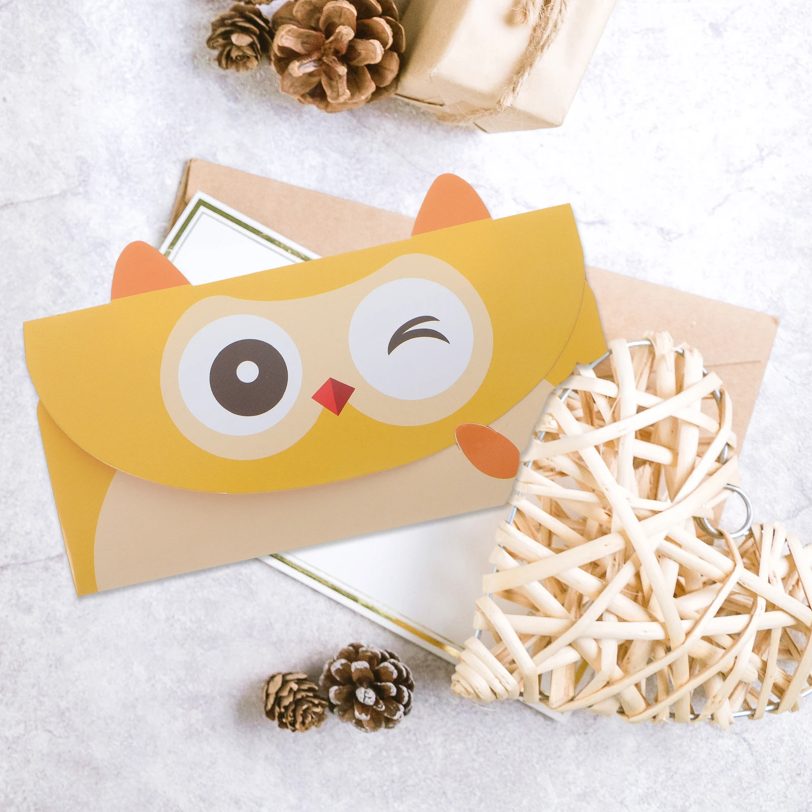 

20 Pcs Cartoon Animal Greeting Cards Blank Note Cards Envelopes Cute Illustrations Versatile Occasions Graduation Birthday