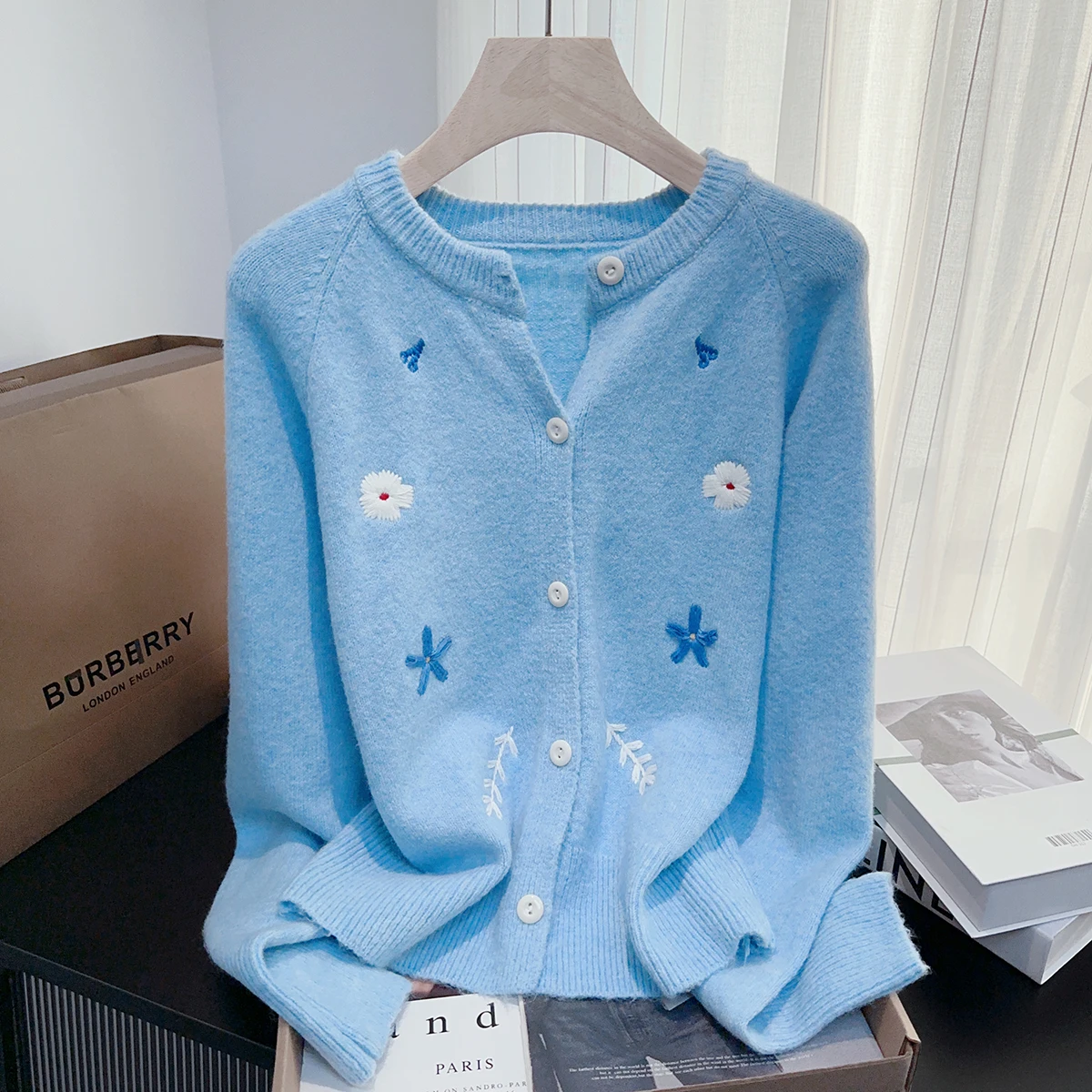 Herfst Nieuwe Gebreide Trui Ronde Hals Voor Vrouwen Gradiënt Losse Lange Mouw Patchwork Parels Truien Vrouwelijke Mode Zweet Shirt