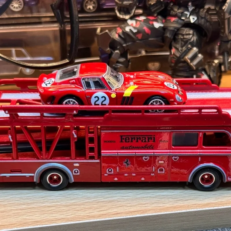 ชุดรถฮอตวีลส์พรีเมียม คัลเจอร์ทีม ทรานสปอร์ต ปี 2025 รถเฟอร์รารี่ 250 ไลกัน ไฮเปอร์สปอร์ต โตโยต้า เออี86 รถไดแคสต์สเกล 1:64