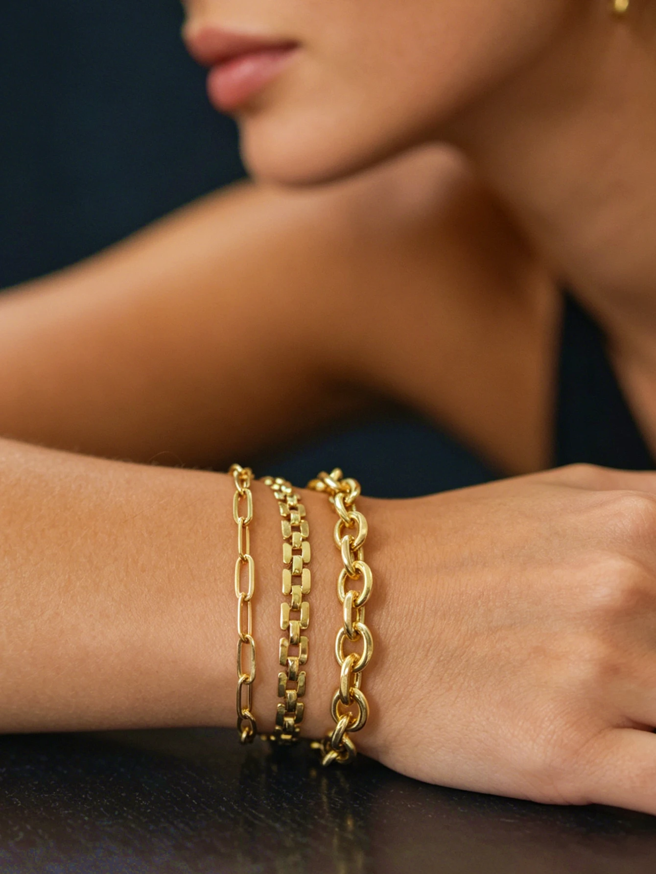 Damen Mode Gliederketten-Armband Edelstahl-Armband OT-Verschluss Büroklammer-Ketten-Armband