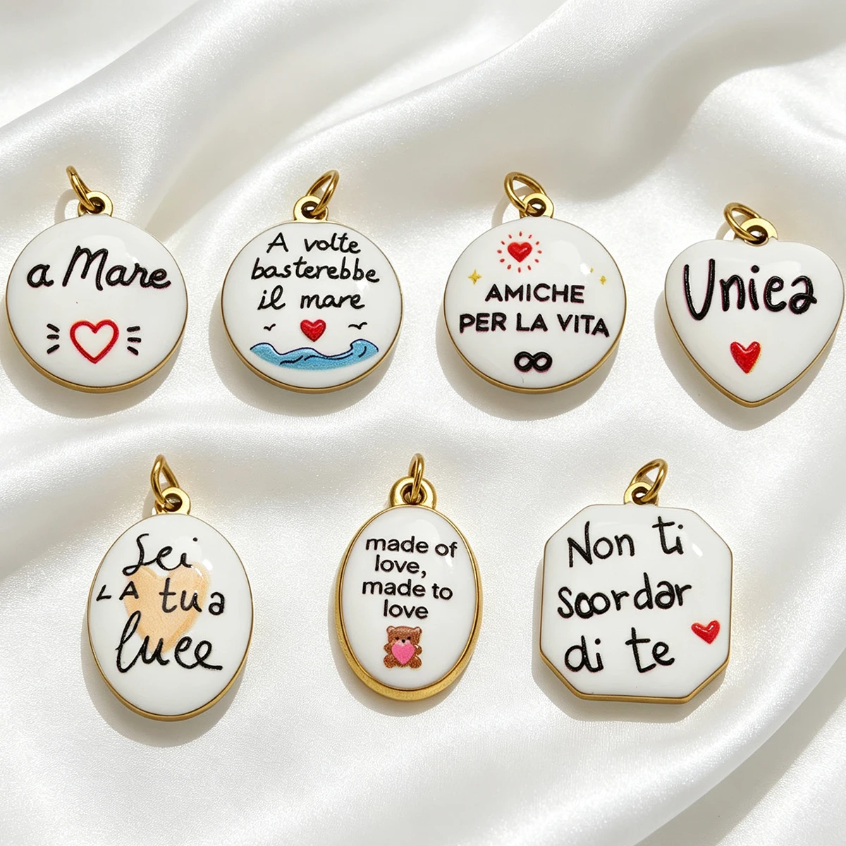 2 Stück Emaille-Charms mit italienischen Wörtern, weiß, rund, herzförmig, 18K vergoldet, geometrisch, 304 Edelstahl-Anhänger, DIY-Schmuck, Großhandel