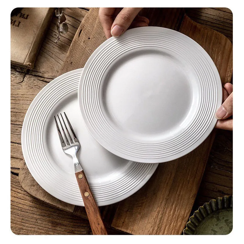 Plato de cerámica blanco Simple con rosca para el hogar, platos de comida occidental para carne, ensalada, aperitivos, platos para pasteles, vajilla, suministros para restaurantes