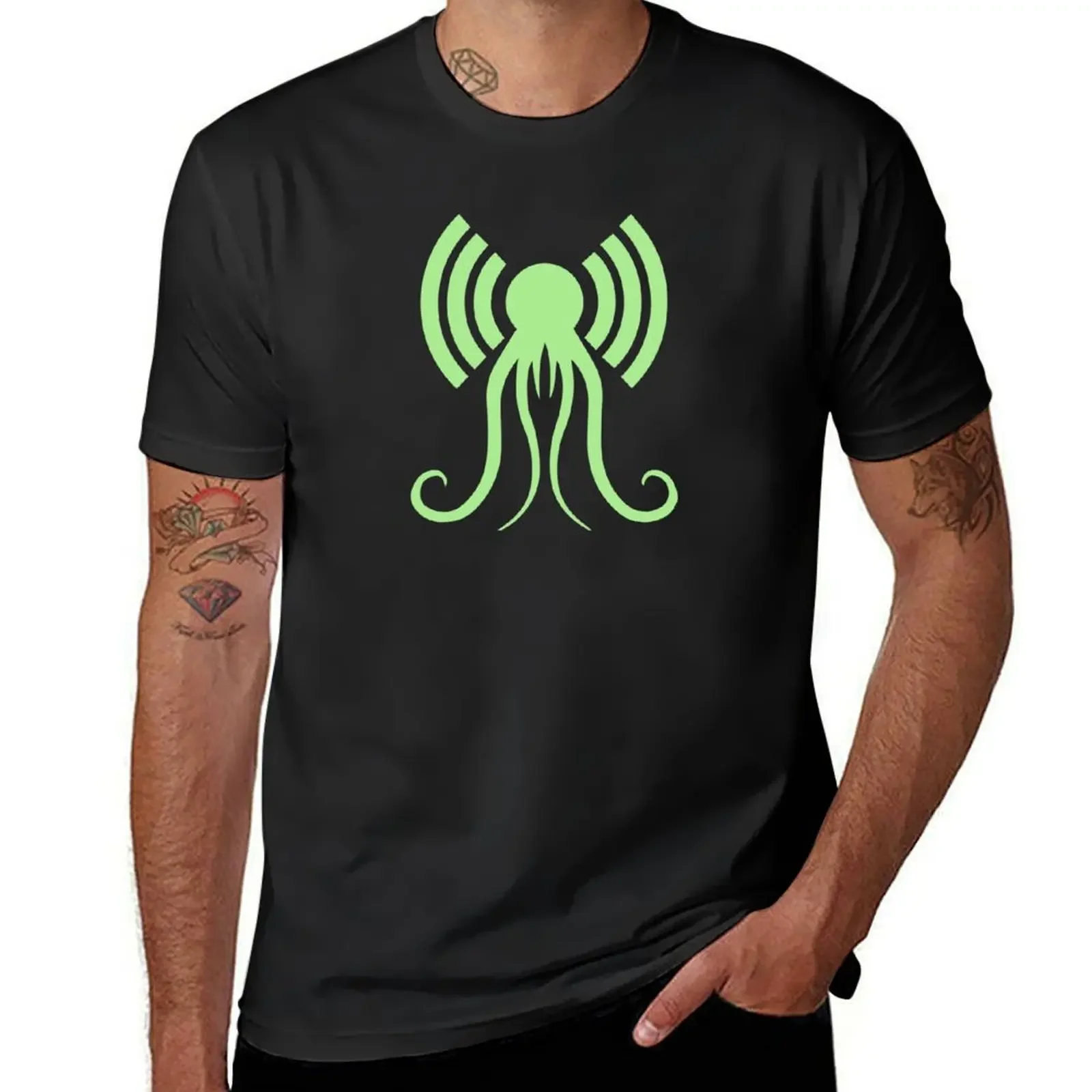 

The H.P. Lovecraft Literary Podcast Logo - Green T-Shirt anime t shirts man t shirt shirts graphic tees men graphic t shirts