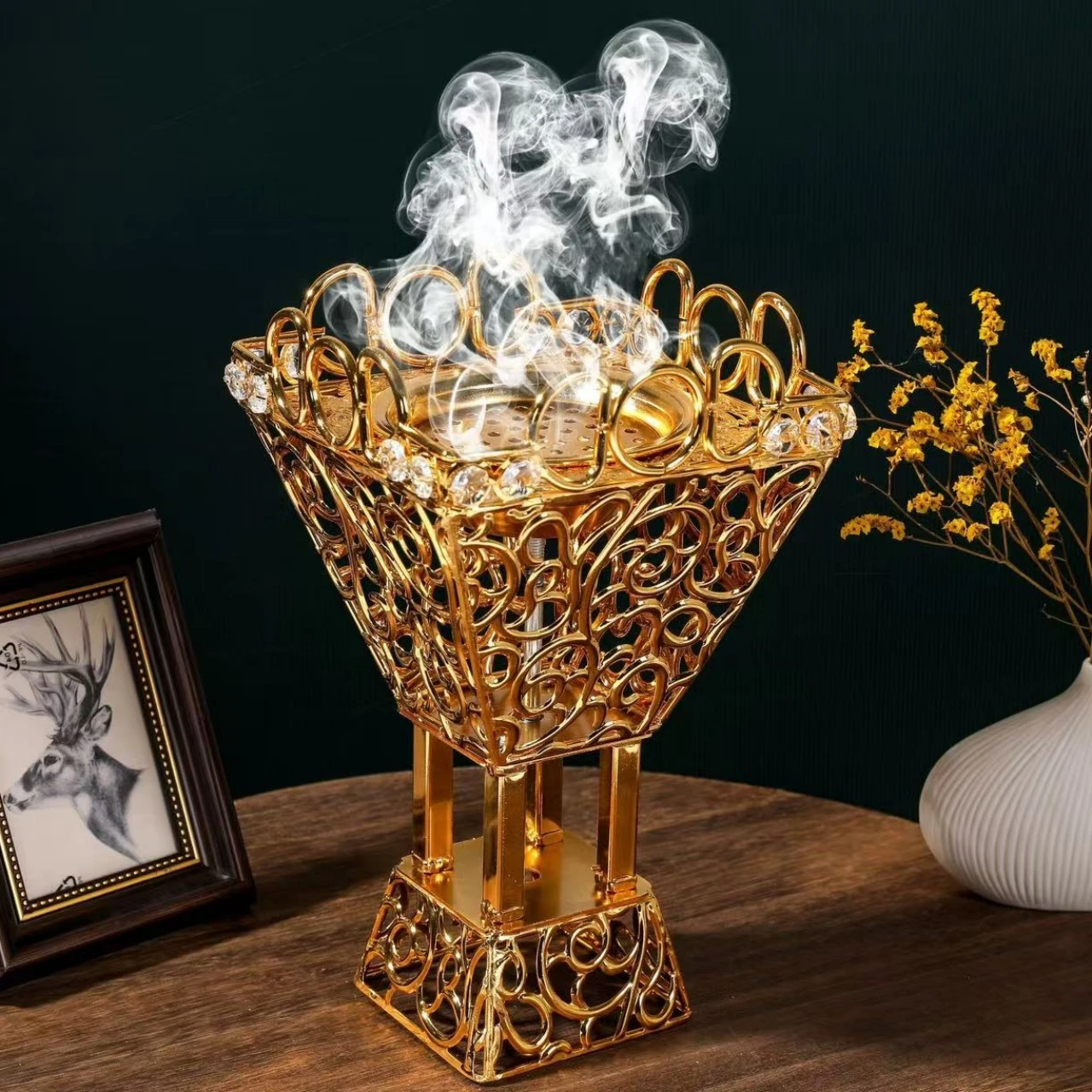 

Middle Eastern Aromatherapy Incense Burner,Metal Hollow-Out Square Design Living Room Incense Burner Holder Home Decoration