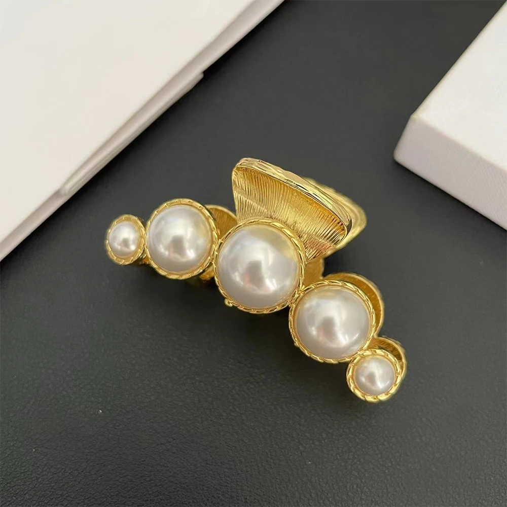 

Báthory Elizabeth Fashion Brand Designer Golden Pearl Hairpin Hair Pin Women High Quality Jewelry Hair Accessories