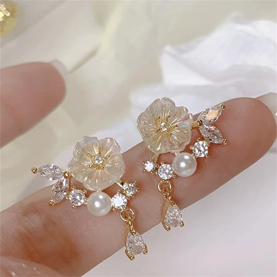 New Fashion Trend Unique Design Elegant Exquisite Zircon Black Butterfly Earrings For Women Jewelry Wedding Party Premium Gifts