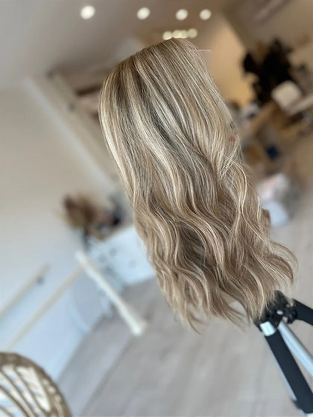 13x4 Выделенные парики спереди, объемные волны, синтетические волосы, светлый парик, термостойкие бесклеевые парики, реалистичный вид, смешанные человеческие волосы