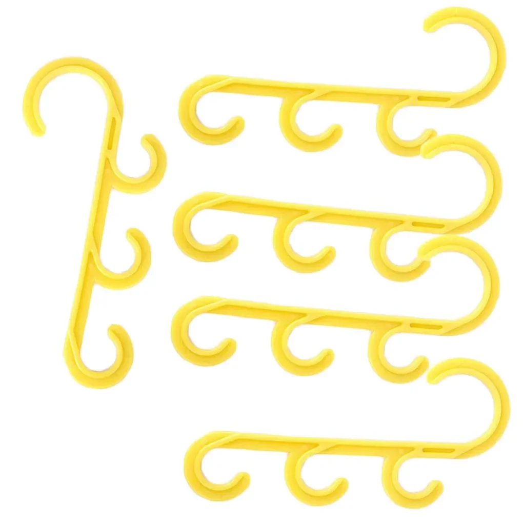 Heavy Duty PVC Insulated S Shape Cable Triple Hook Designed for Secure Wire Hanging in For Mining and Construction Environments