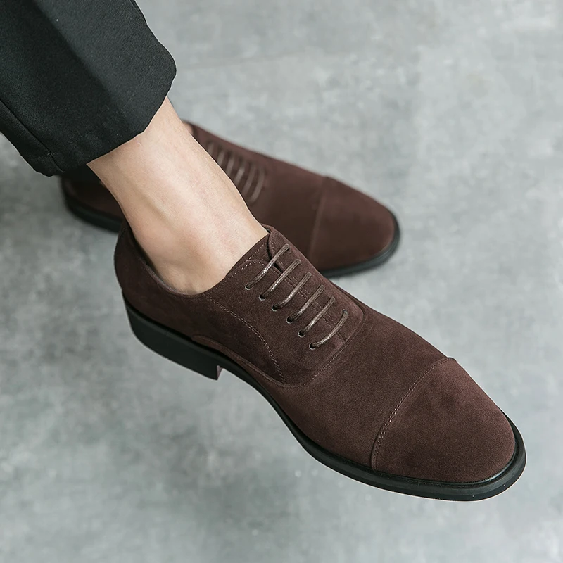 New Red Bottom Designer Formal Luxury Wedding Business Office Brogue Dress Mens Casual Suede Leather Black Shoes for Men Loafers