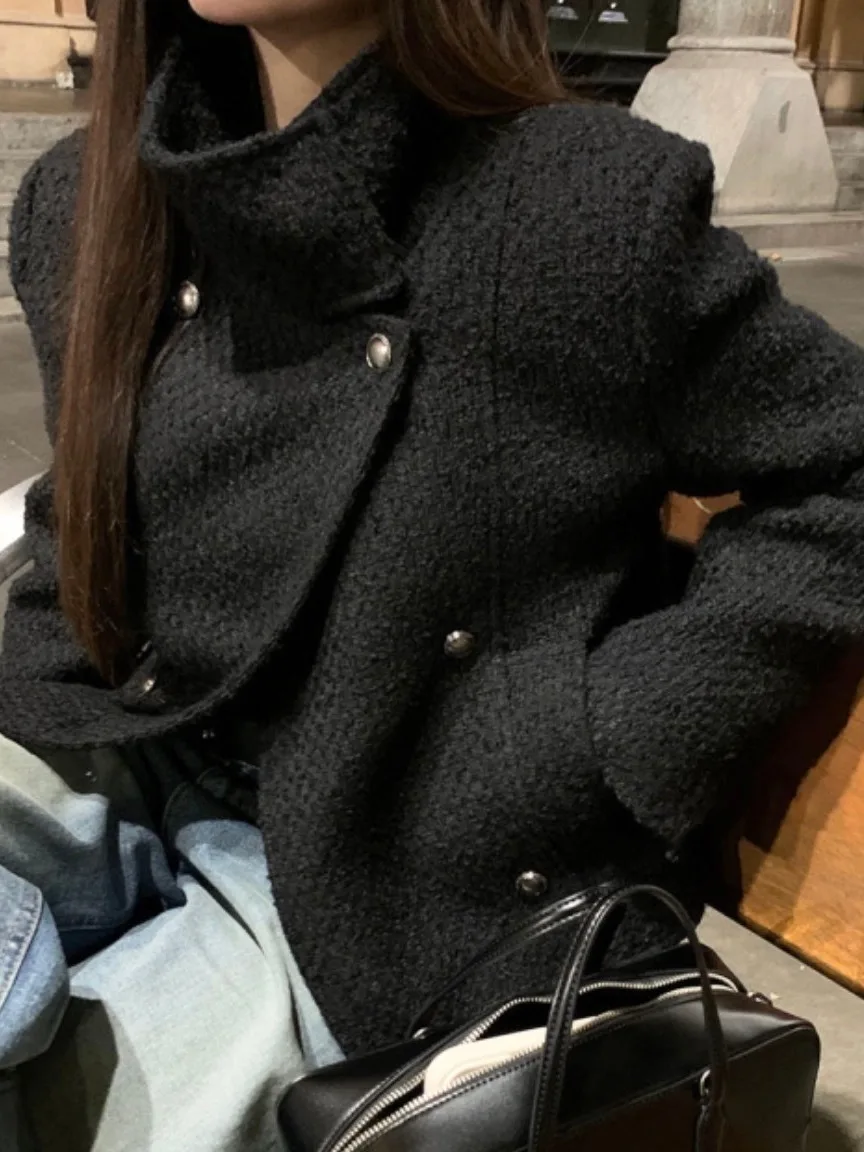 Elegant Short Button up Coat Women's Chic Autumn Winter Fashion Luxury Style Small Fragrance Style Age Defying Outerwear