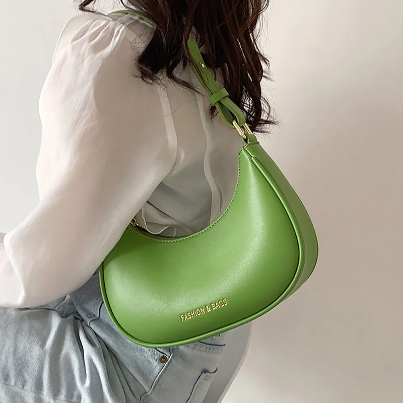 

Design Sense Popular Solid Single Shoulder Underarm Bag Korean Version Fashion Letter PU Handbag Women's New Summer Commute Bag