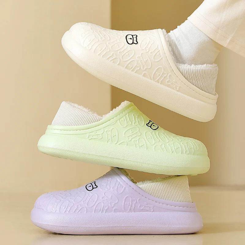 Very warm 2023 new design water proof eva slipper for winter very soft  and very comfortable with different color and design