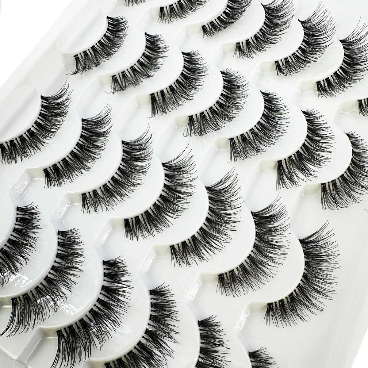 New Cat Eye Lashes Natural Look Short Lashes Wispy with Clean Band 15mm Hand-Knotted Manga False Eyelashes 14Pairs