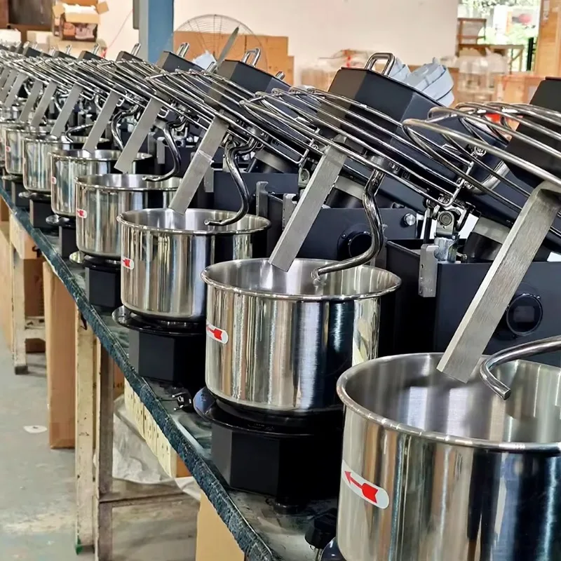 

750W factory price supplier lifting tilt head household bread pizza kneader spiral dough mixer 5L