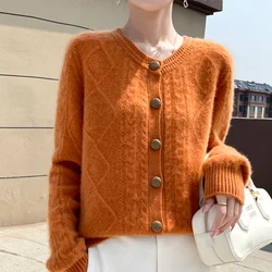 Nuovo maglione da donna a maniche lunghe in cashmere lavorato a maglia in autunno e inverno Cappotto moda ispessito cardigan con scollo a O in lana merino al 100%.