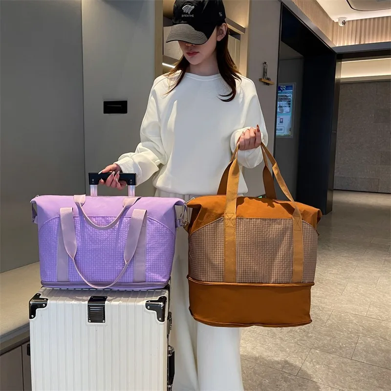 Leisure Portable Fitness Bag Light and Expandable Leisure Sports Bag Outdoor Business Trip Camping Travel Bag Luggage Backpack
