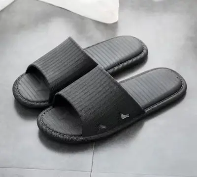 

Men's And Women's Non-Slip PVC Bathroom Slippers Summer Indoor Home Footwear Comfortable Smell-Free Bath Slippers
