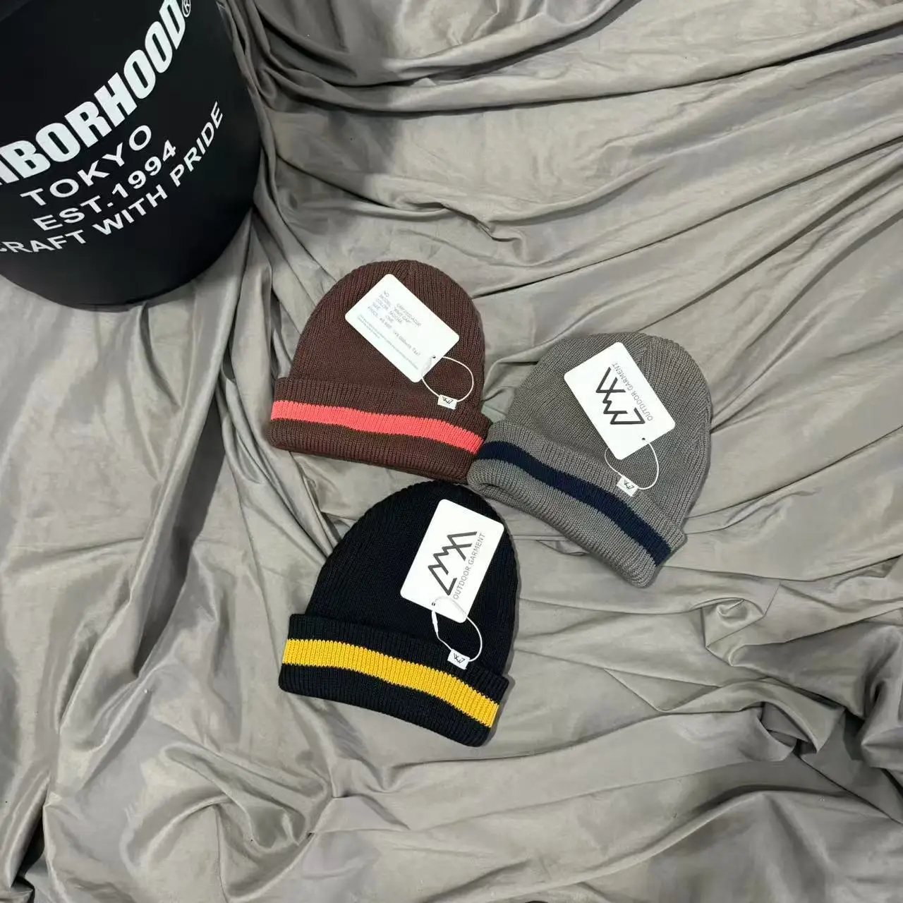 اليابانية CMF متماسكة لصق شريط قبعة الشتاء خارج الدفء كاب